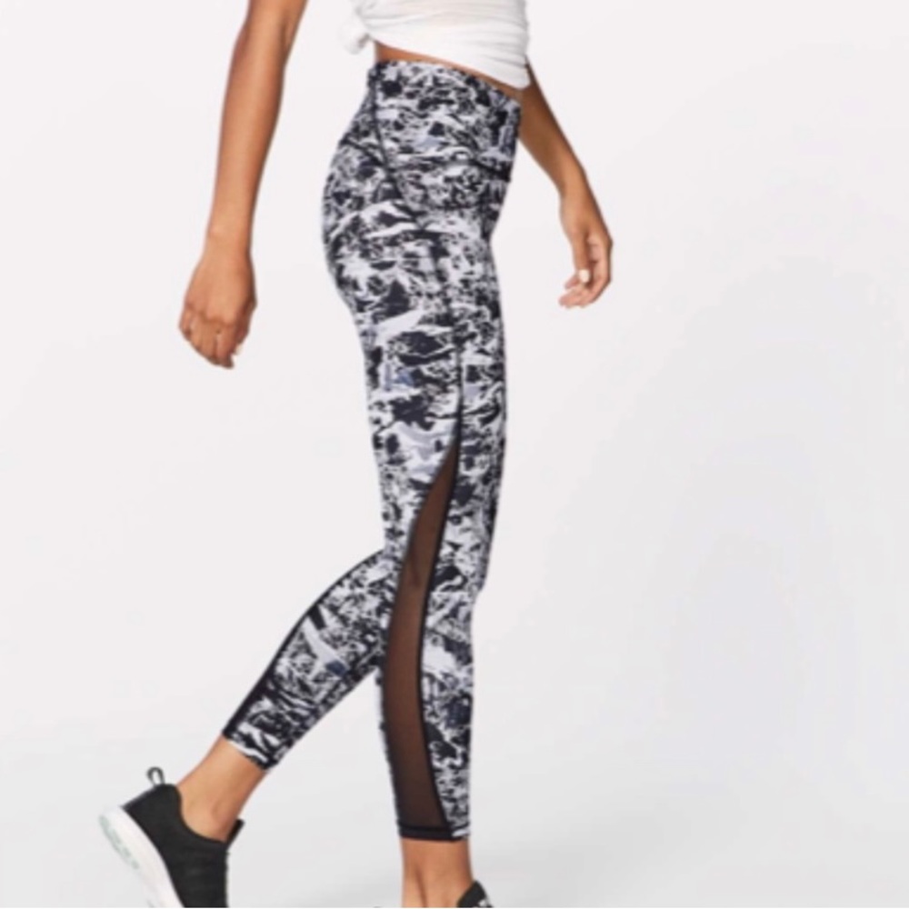 Lululemon Train Times 7/8 Pant 25" Interlaced